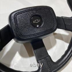 1982-1992 Chevrolet Lumina, Monte Carlo, Camaro steering wheel withhorn pad