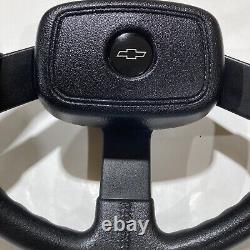 1982-1992 Chevrolet Lumina, Monte Carlo, Camaro steering wheel withhorn pad